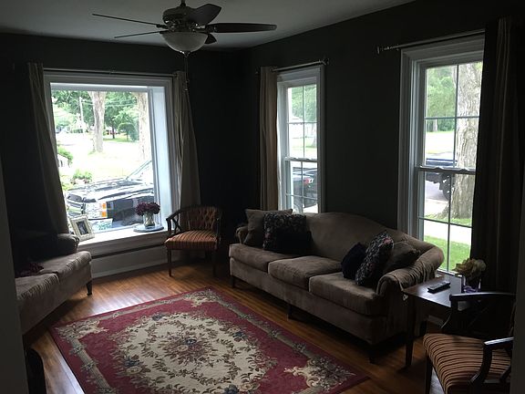 3rd image of 235 S 2nd St