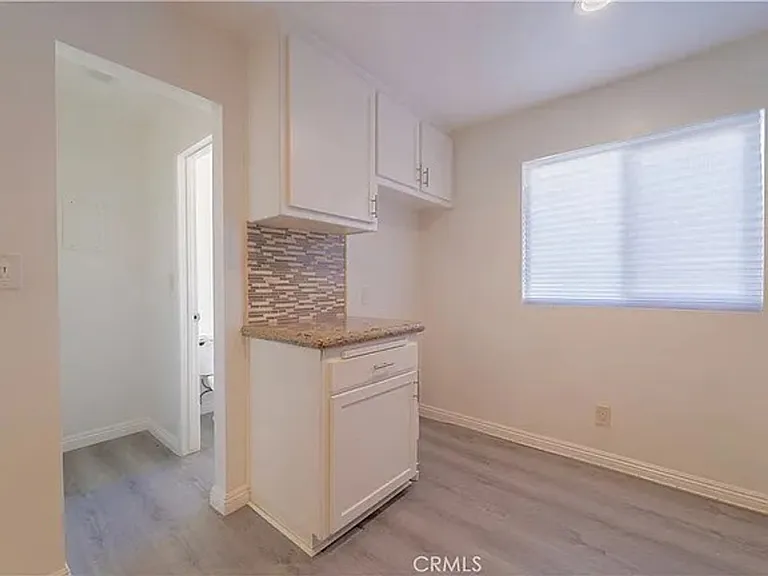 5593 Pioneer Blvd #18 — Photo 8
