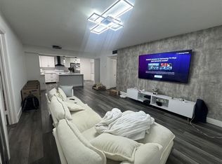 450 NE 210th Circle Ter APT 102-6C, Miami, FL 33179