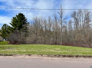 8XX W Bigelow St, Washburn, WI 54891