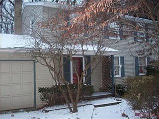 1st image of 99 Forest Hill Dr