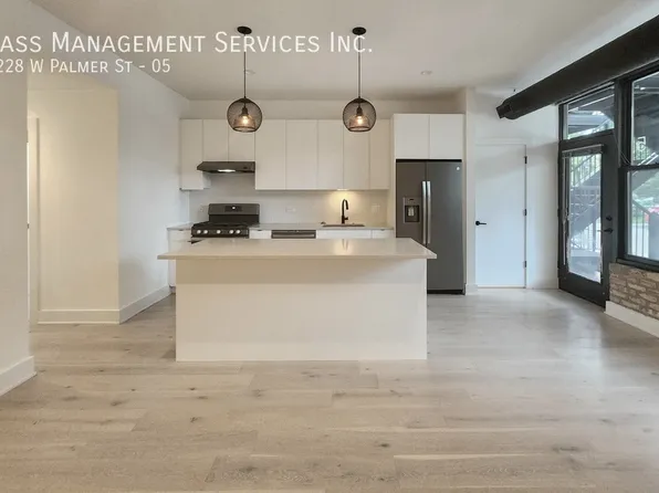 3228 W Palmer St, Chicago, IL