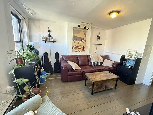 2 bed, $2,600 — Photo 3
