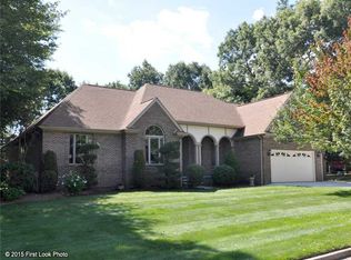 202 Council Rock Rd, Cranston, RI 02921