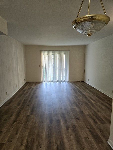 1st image of 555 N Dupont Ave APT A17