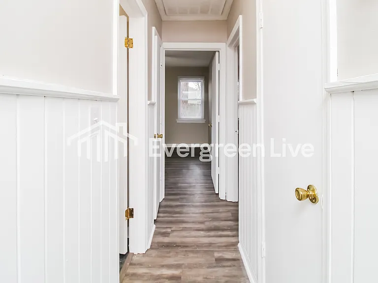 1448 Winslow Ave — Photo 13