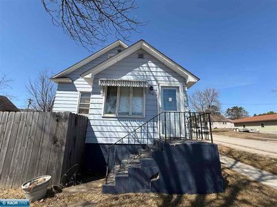 702 Broadway St S, Gilbert, MN, 55741