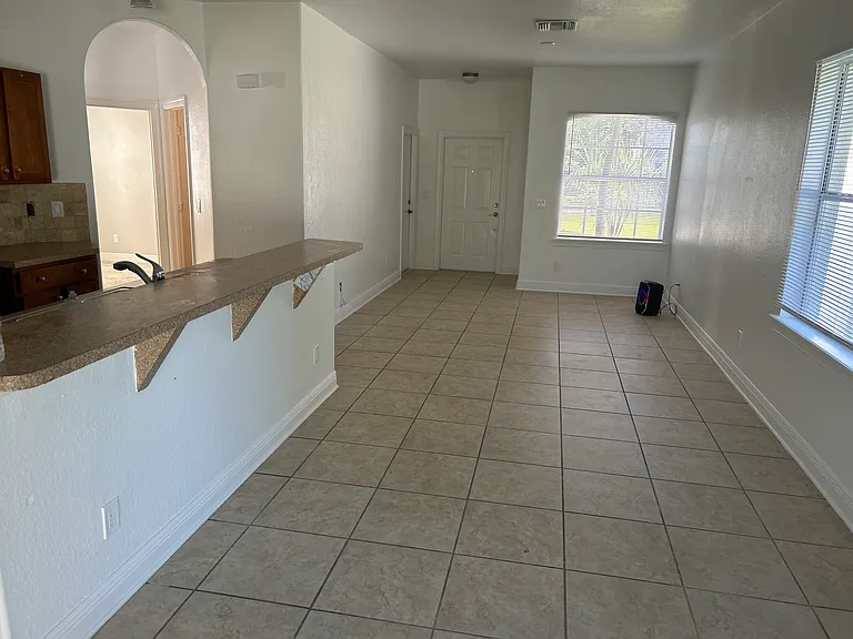 213 Anderson Ln #E — Photo 11