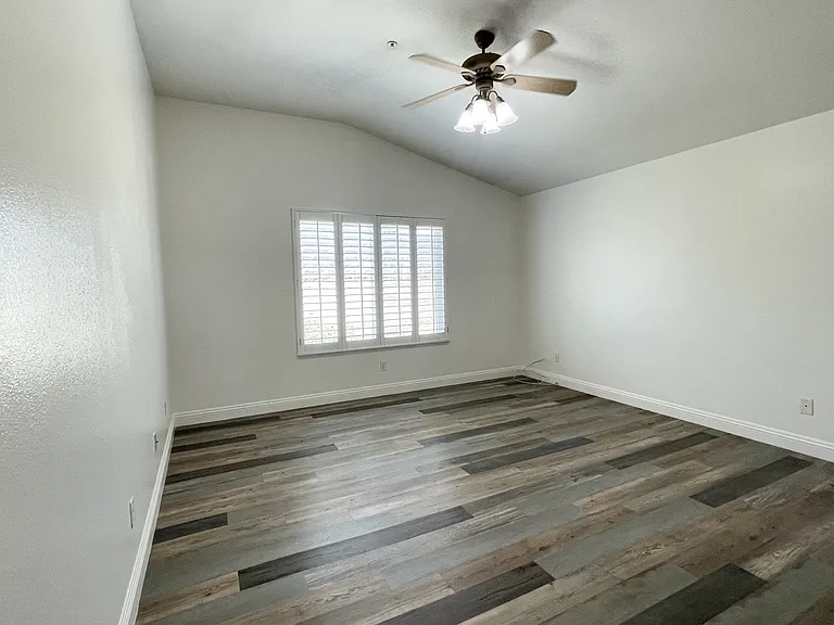 15096 Fox Ridge Dr — Photo 21