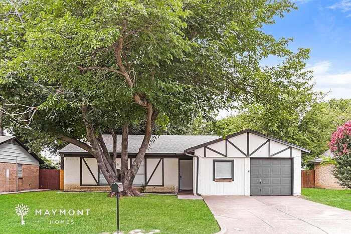 5701 Denise Dr