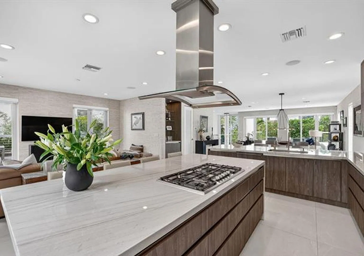 2401 N Atlantic Blvd # 2401, Fort Lauderdale, FL 33305 — Photo 1