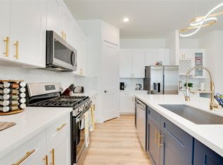 5243 Darling St, Houston, TX 77007