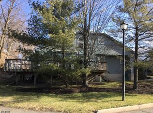 4 Taylor Ln #504A, Woodland Park, NJ 07424