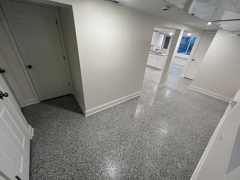 3339 W Berteau Ave #2 — Photo 12
