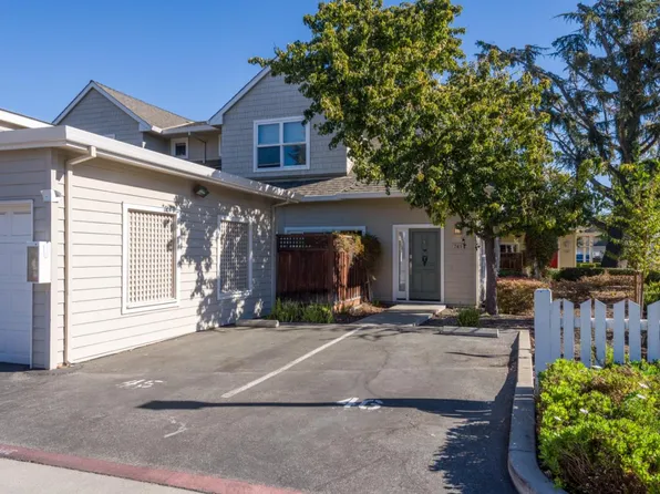 761 Bryn Mawr Ct, Mountain View, CA 94043