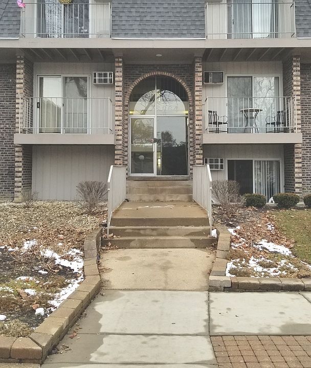 1st image of 864 Winesap Ct APT 208