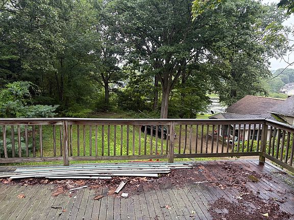 2nd image of 130 Princeton St