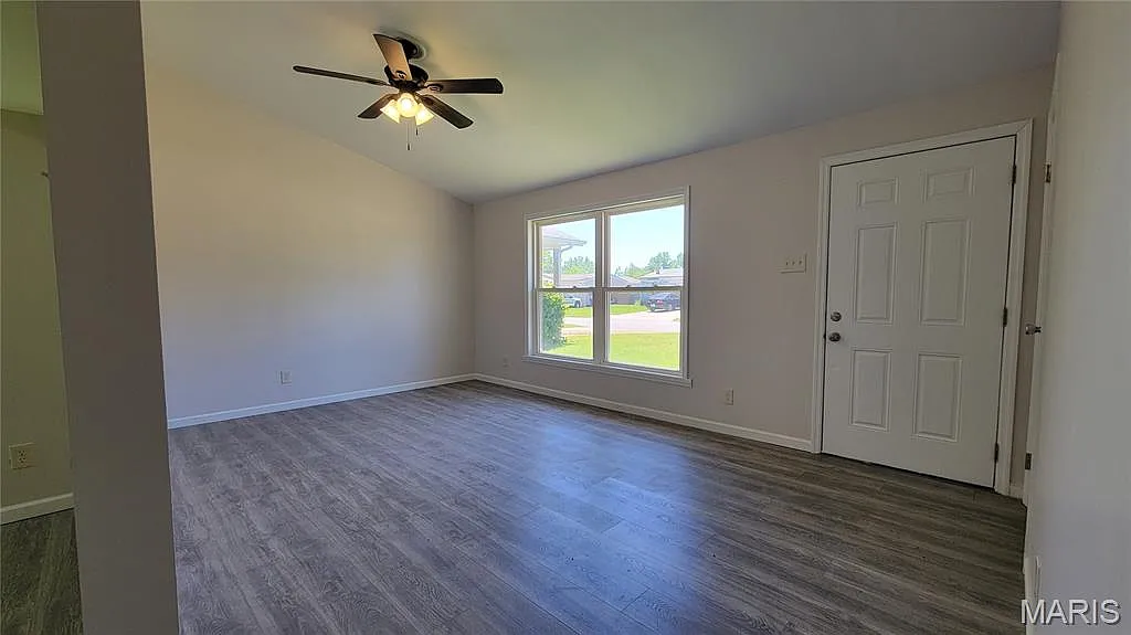 Building Photo - 59 Cedar Ridge Dr