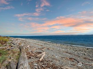 20844 President Point Rd NE, Kingston, WA 98346