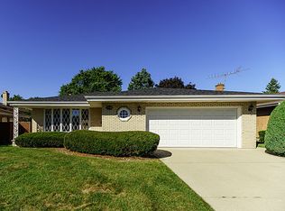 2630 Stratford Ave, Westchester, IL