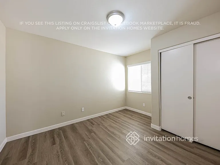 12002 W Aster Dr — Photo 11