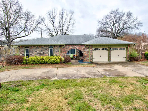 2605 Dayton St, Muskogee, OK 74403