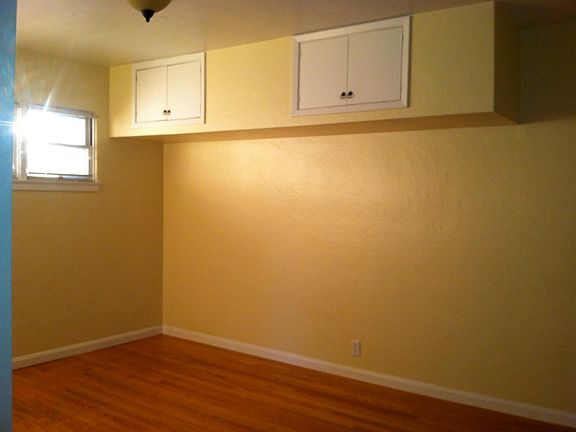 5th image of 1211 Bellevue Ave APT 17