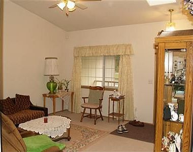 5th image of 1112 123rd Street Ct E