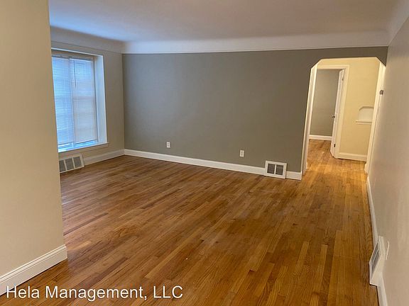 5th image of 8254 W Parkway St