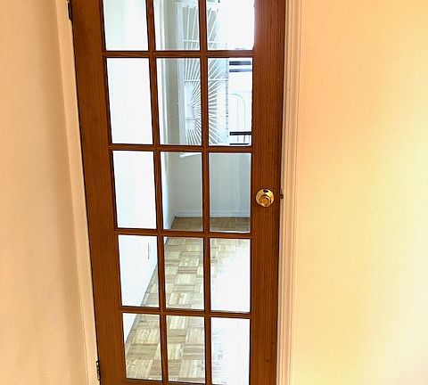 4th image of 23 Jones St APT 15