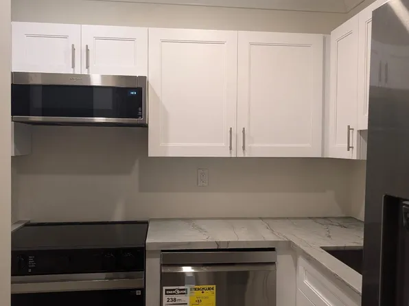 10413 N Kendall Dr APT B106, Miami, FL 33176