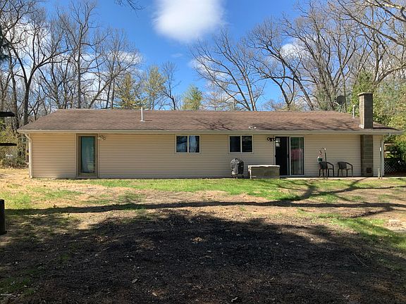 5th image of 2576 N Gordon Ave