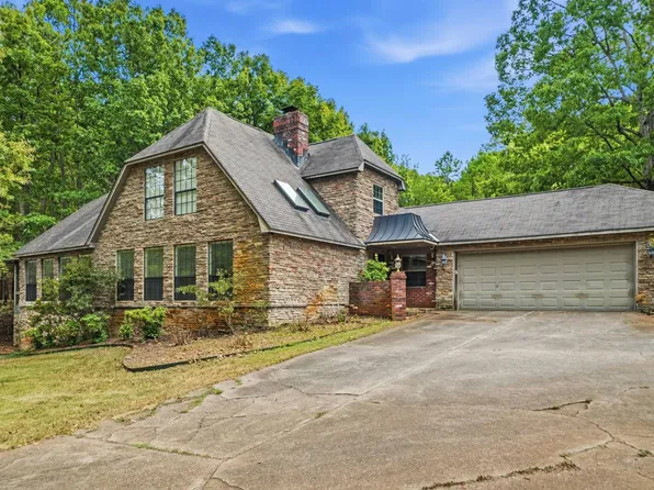4510 Garrison Rd, Little Rock, AR 72223