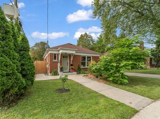 640 Brock St, Kingston, ON K7L1V6