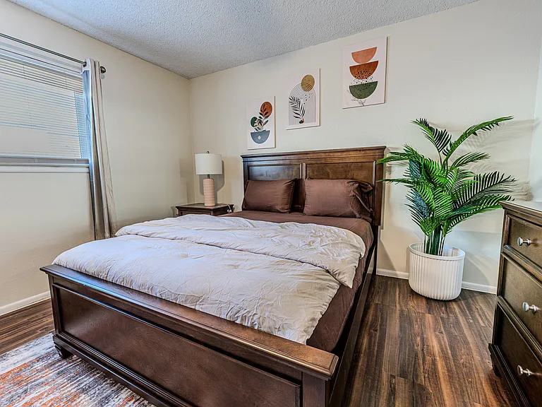 6915 Forest Mdw — Photo 11