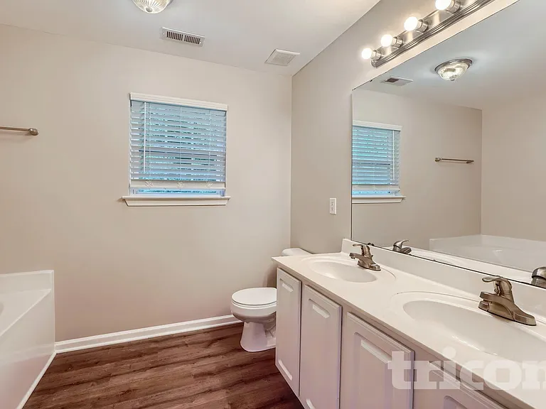 3628 Ribbonwalk Trl — Photo 12