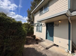 270 S 41st Pl #1, Springfield, OR 97478