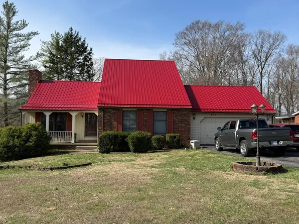 613 N Shady Ln, North Vernon, IN 47265