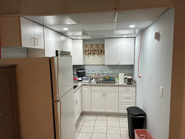 52 Coral Dr — Photo 10