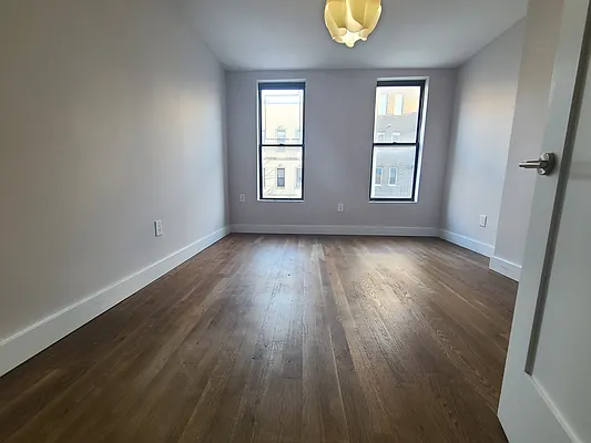 Rented by Cheskel Meisels, LREB | media 21