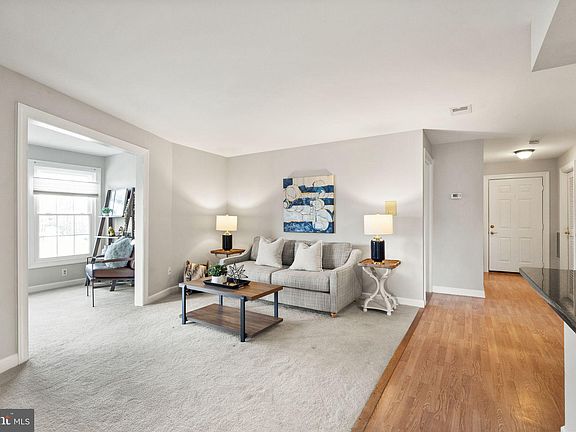 5th image of 8115 Lacy Dr APT 204