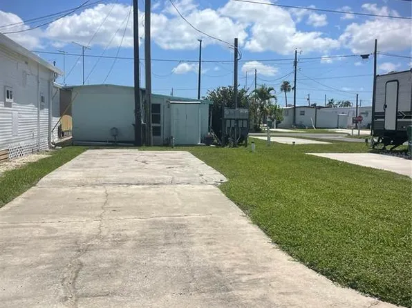 9 TENNESSEE STREET, PALMETTO, FL 34221