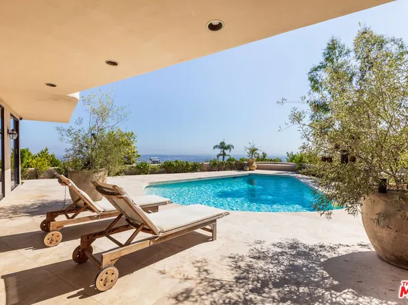 1526 Blue Jay Way, Los Angeles, CA 90069