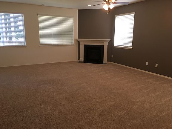 Living Room with Gas Fireplace