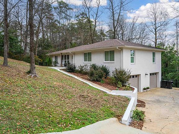2nd image of 3405 Hillway Dr