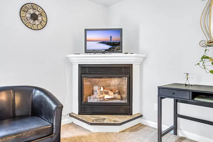 1 bed, 679 sqft, $2,375 — Photo 2