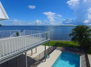 6048 Island Harbor Rd, Sebastian, FL 32958