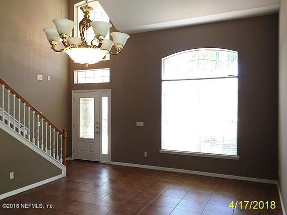 3rd image of 1541 Austin Ln