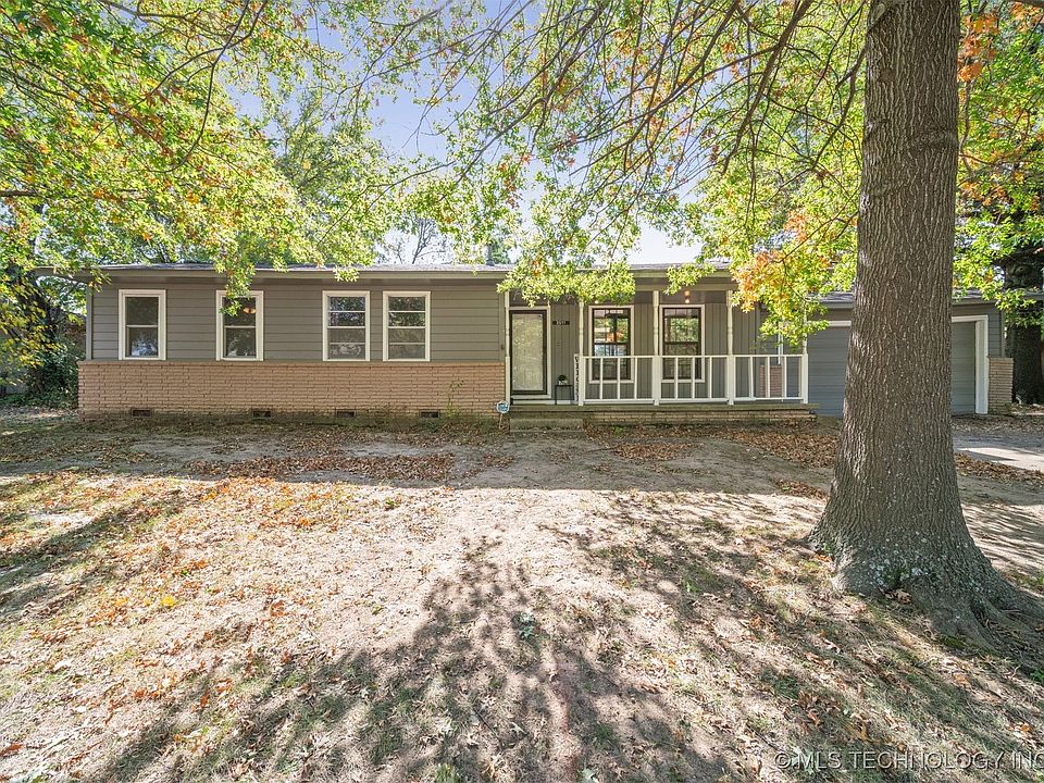 1st image of 2511 E Sidney Ave