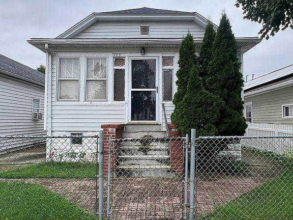 3rd image of 421-423 Columbia St